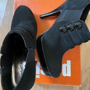 Unlisted women 👠 size 8